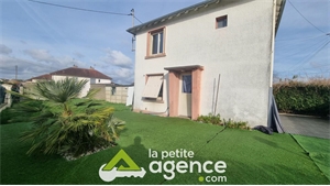 maison à la vente -   18100  VIERZON, surface 80 m2 vente maison - UBI415538874